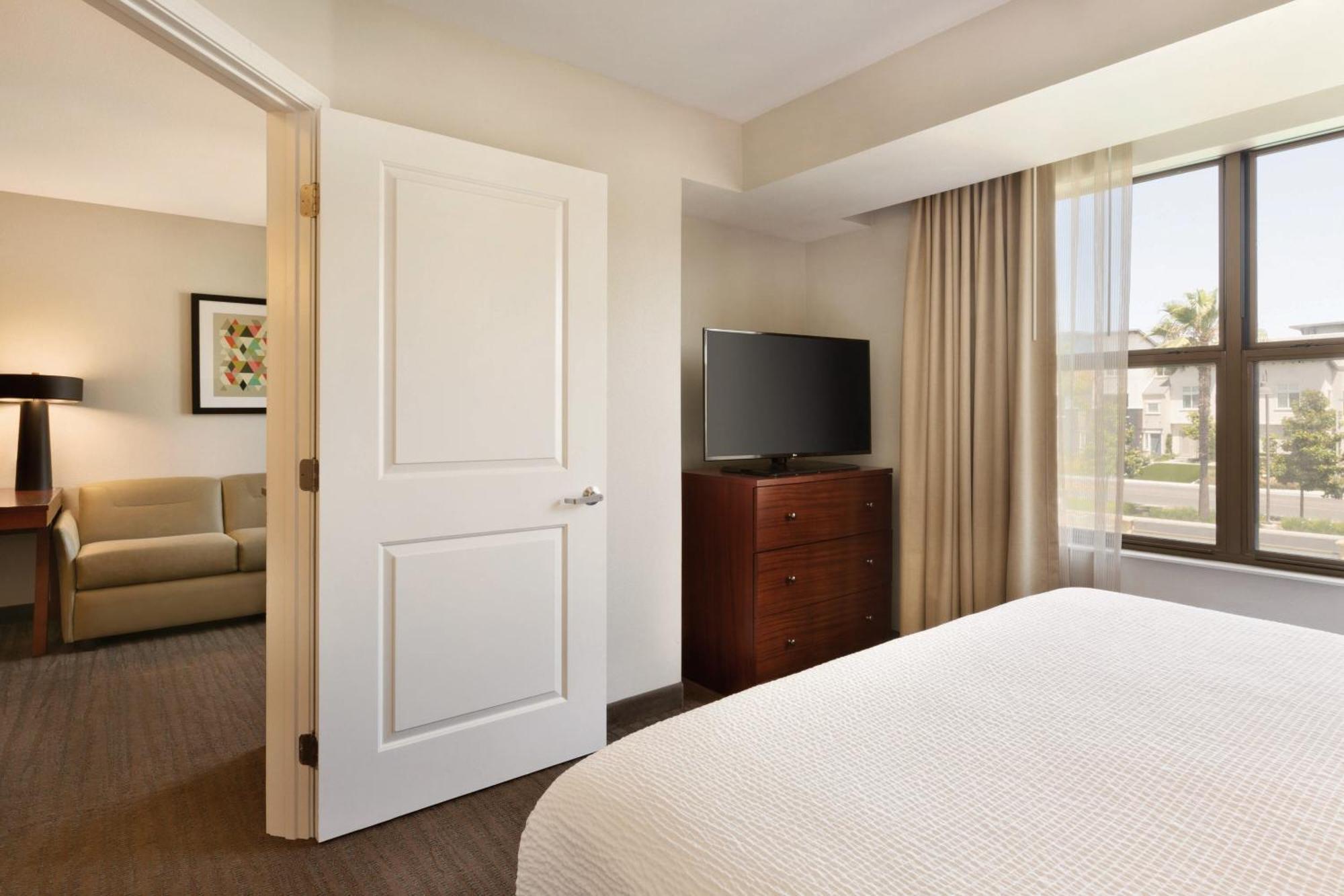 Residence Inn San Diego North/Сан Маркос Екстериор снимка