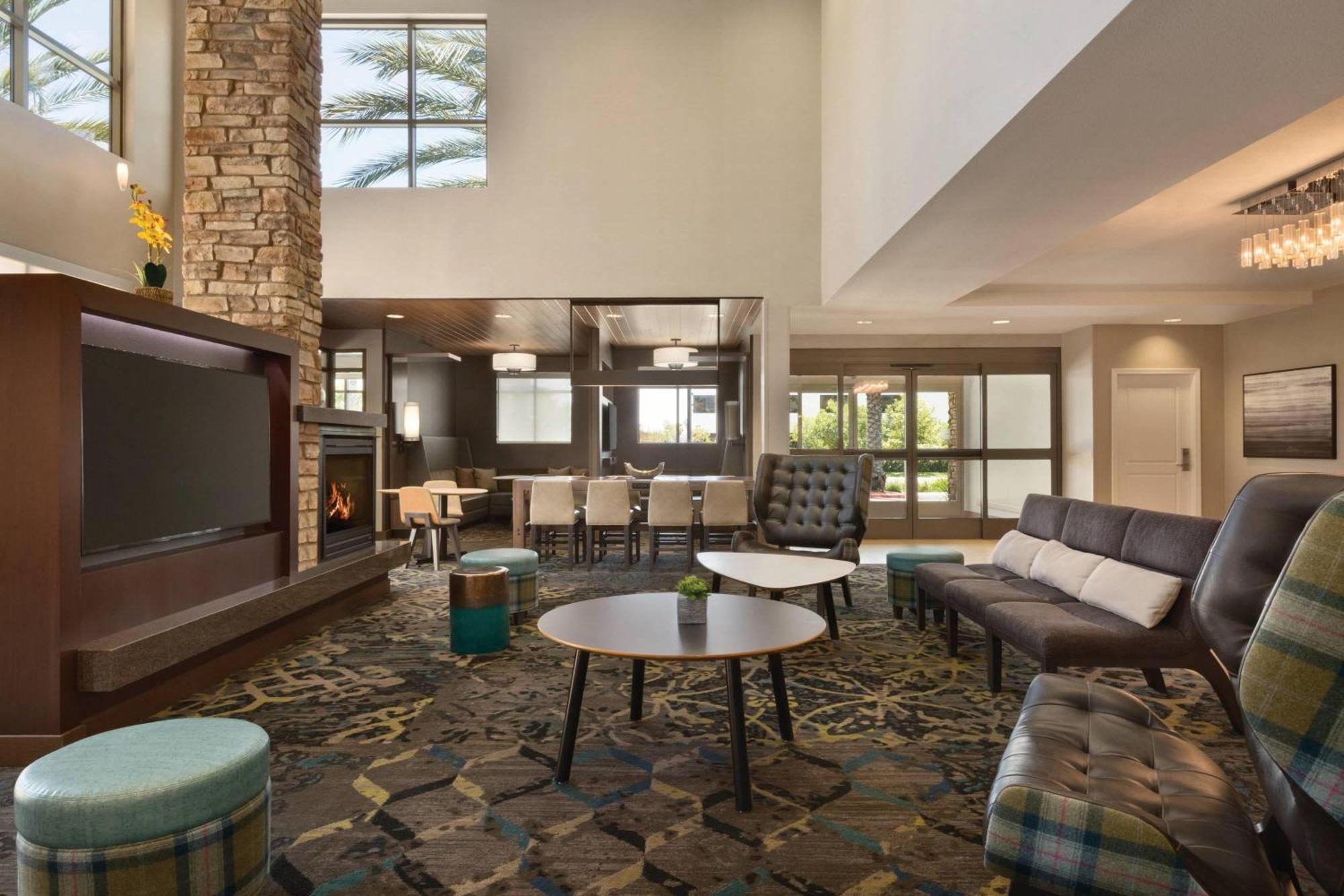 Residence Inn San Diego North/Сан Маркос Екстериор снимка